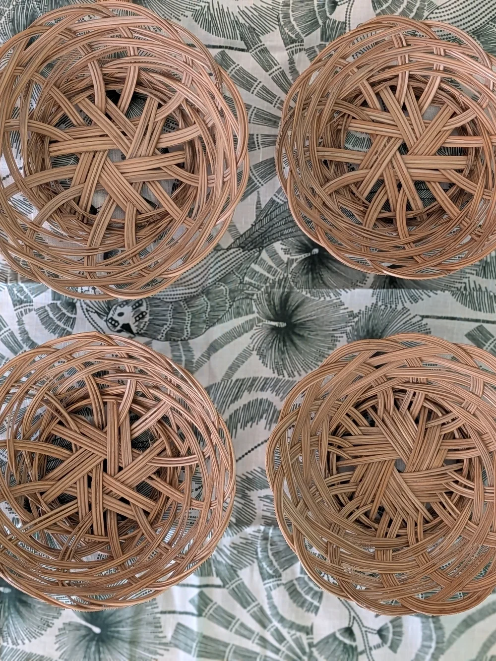 Woven Wicker Wine Glass Coasters / Small Baskets/Plant Tray - Set of 4